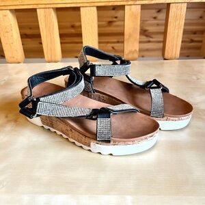 Catherine Malandrino Crystal Embellished Platform Wedge Sandals Size 6.5